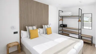 Vistasol Apartments