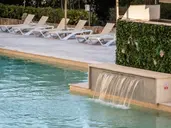Vistasol Apartments