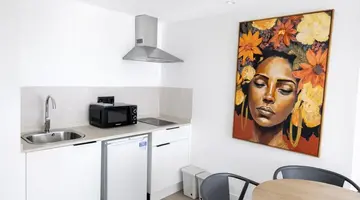 Vistasol Apartments