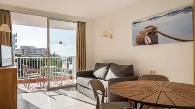 Vistasol Apartments