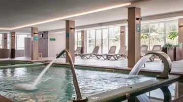 Vistasol Apartments