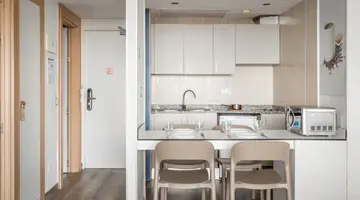 Vistasol Apartments