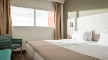 Vistasol Apartments