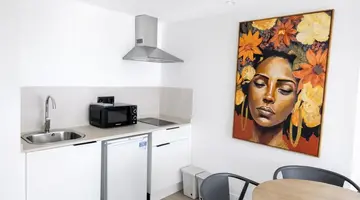 Vistasol Apartments