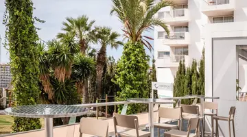 Vistasol Apartments
