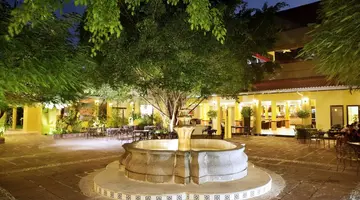 Viva Azteca by Wyndham