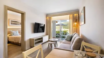 VIVA CALA MESQUIDA RESORT & SPA