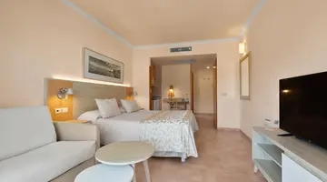 VIVA CALA MESQUIDA RESORT & SPA