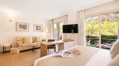 VIVA Cala Mesquida Suites & Spa Adults only 16+