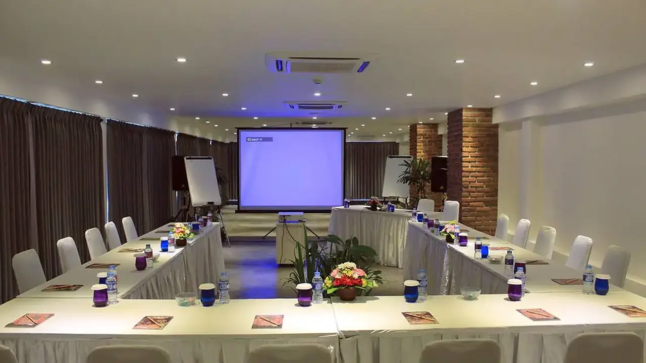 VIVA DASH HOTEL