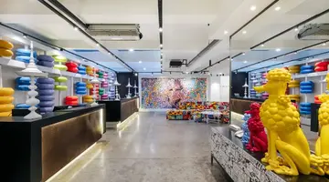 VIVA DASH HOTEL