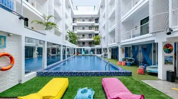 VIVA DASH HOTEL