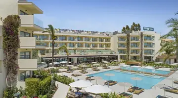 Viva Golf Adults Only 18+