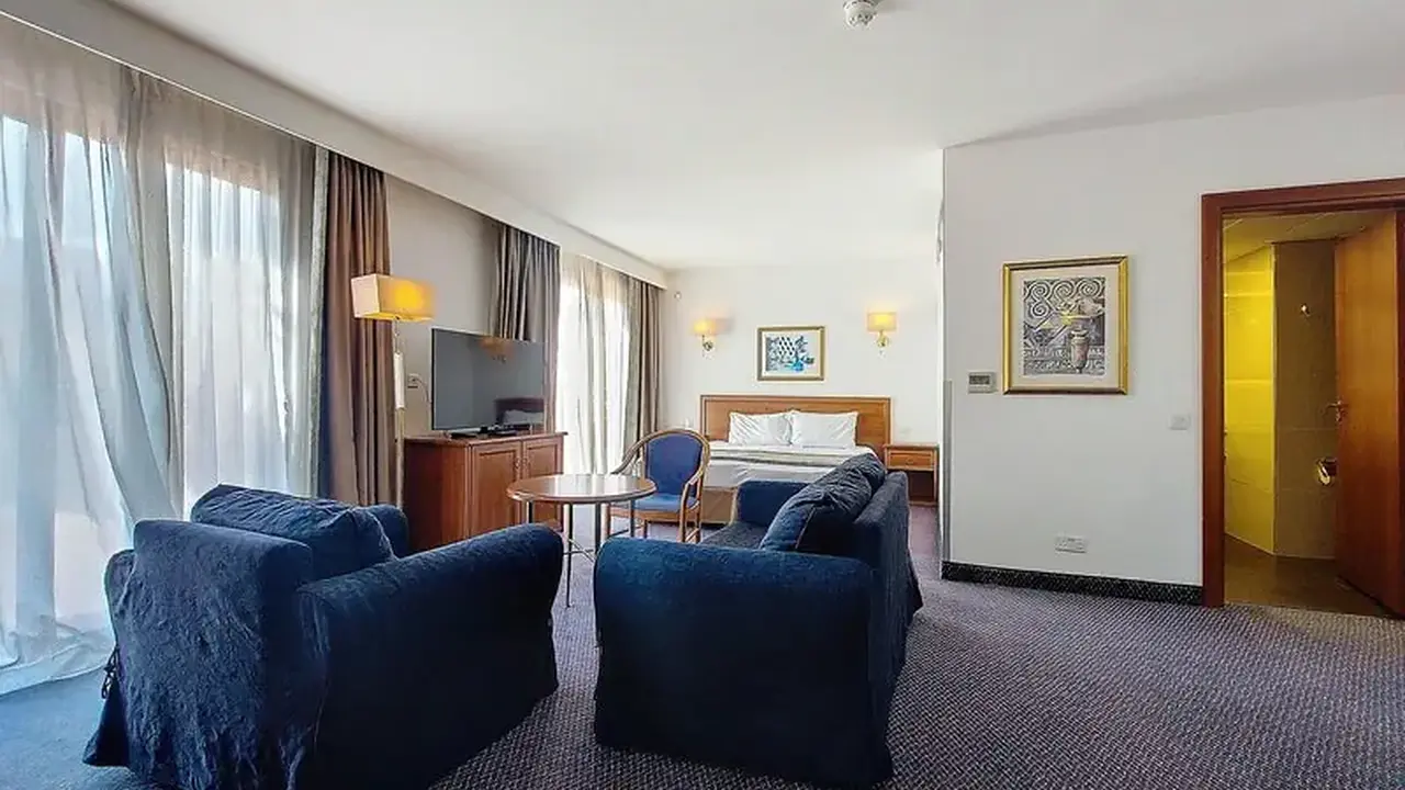 Vivaldi Hotel