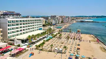 Vivas Hotel & Spa