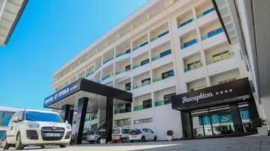 Vivas Hotel & Spa