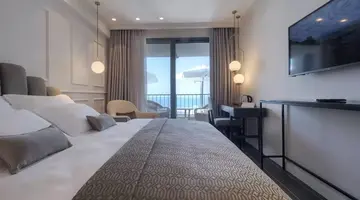 Vivid Blue Serenity Resort ( Adults Only )