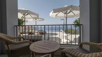 Vivid Blue Serenity Resort ( Adults Only )