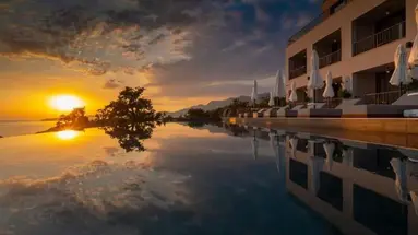 Vivid Blue Serenity Resort ( Adults Only )