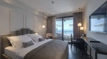 Vivid Blue Serenity Resort ( Adults Only )