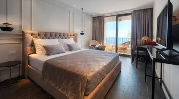 Vivid Blue Serenity Resort