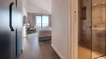 Vivid Blue Serenity Resort