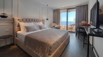Vivid Blue Serenity Resort