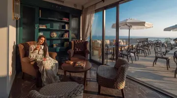 Vivid Blue Serenity Resort