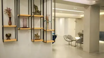 VLORA INTERNATIONAL HOTEL