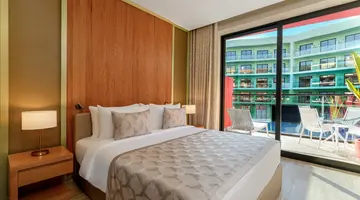 VOCO MONACO DUBAI - AN IHG HOTEL