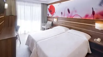 VOLGA HOTEL