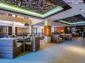 Vouk Hotel And Suites