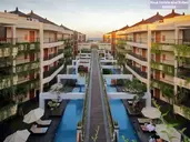 Vouk Hotel And Suites