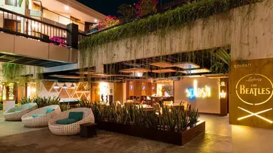 VOUK HOTEL & SUITES