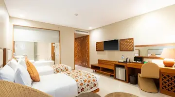 VOUK HOTEL & SUITES
