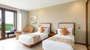 VOUK HOTEL & SUITES