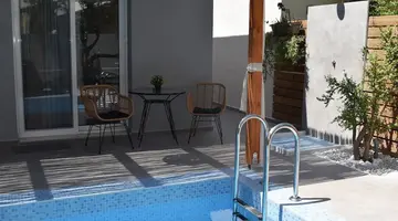 Voula Hotel