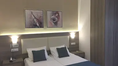 VOULA HOTEL