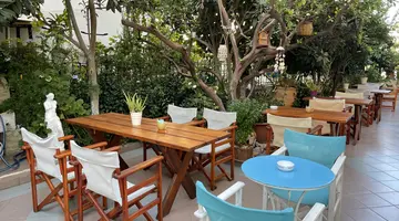 VOULA HOTEL