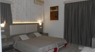 VOULA HOTEL