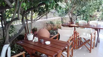 Voula Hotel