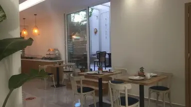 VOULA HOTEL