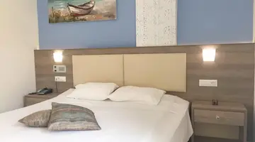 VOULA HOTEL