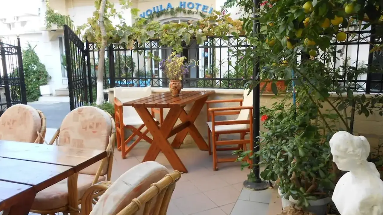 Voula Hotel