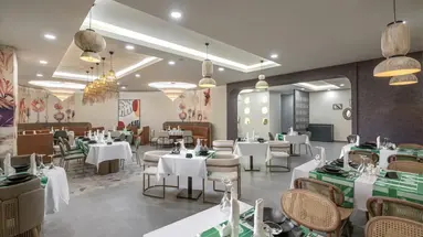Vox Maris Resort