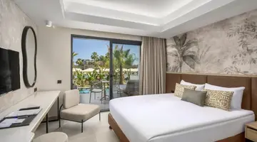 Vox Maris Resort