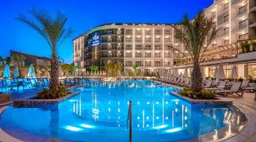 Vox Maris Resort