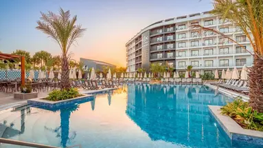 Vox Maris Resort