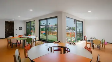 Vox Maris Resort