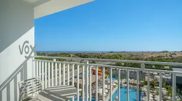 Vox Maris Resort